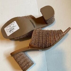NEW Dolce Vita HEMMA Stylish Brown Woven Women's 3”  Heels SIZE 7.